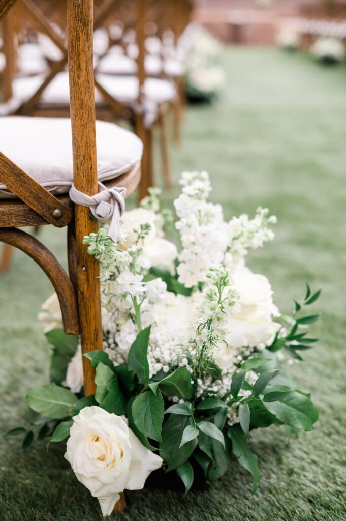Flower details in the aisle of the ceremony area