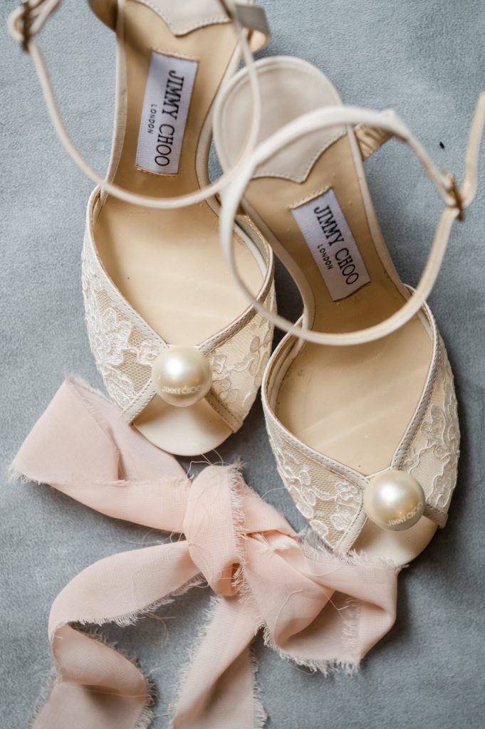 Brides shoes from Jimmy Choo with silk ribbon